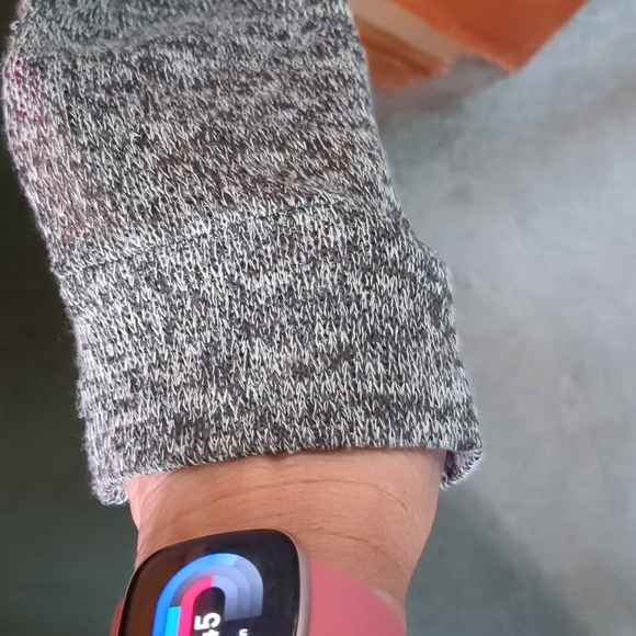 BOBEAU* round neck long sleeve zebra sequin patch front heathered light sweater - Picture 4 of 12